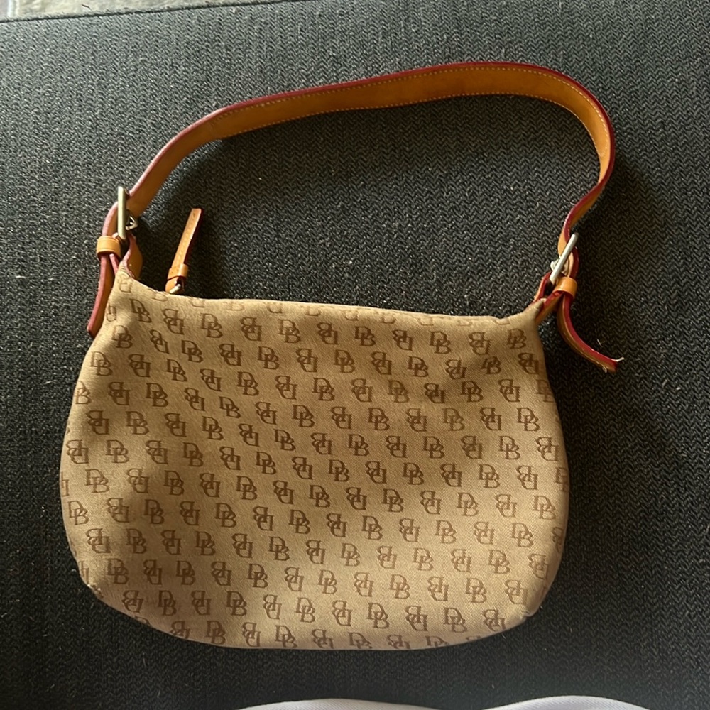 Dooney and Bourke purse